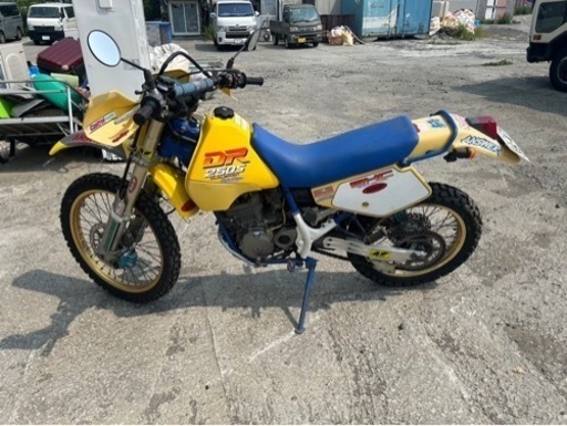 キレイな車両です　値下げタイヤ新品