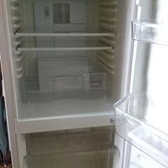 【手渡し希望】　冷蔵庫無料でお譲りします　※条件あり