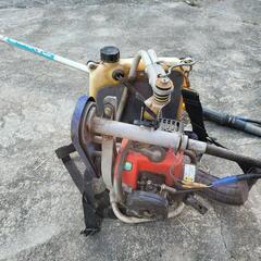 ビーバー　背負い式　草刈り機　 B335Mの画像