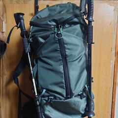 25%OFFハイキングセット！ミステリーランチ バッグ40L・メレルシューズ靴 29CM・ミレー インナーS-Mの画像