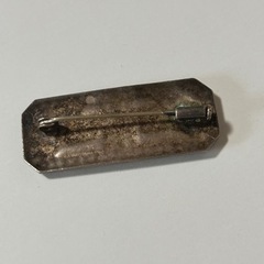 ブローチの画像