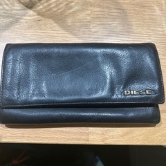 ディーゼル財布