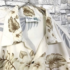 Makani Hawaii マカニ 半袖アロハシャツ 開襟ポリシャツ オープンカラーハイビスカス柄シャツ ホワイト の画像