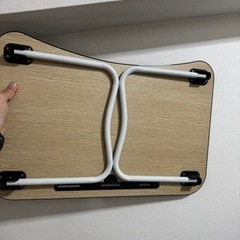折りたたみデスク の画像
