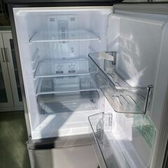 【リサイクルショップ　ピカソ　小松原】2021年製 三菱電機Mitsubishi 2ドア  右開きタイプ  146L冷蔵庫  マットチャコール MR-P15F-H★3554★の画像