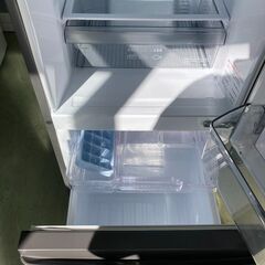 【リサイクルショップ　ピカソ　小松原】2021年製 三菱電機Mitsubishi 2ドア  右開きタイプ  146L冷蔵庫  マットチャコール MR-P15F-H★3554★の画像