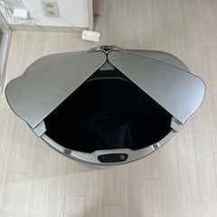 ゴミ箱の画像