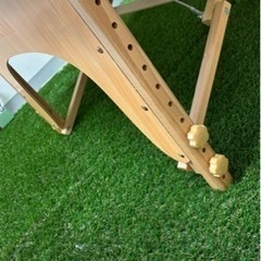 折りたたみ式　マッサージベッドの画像