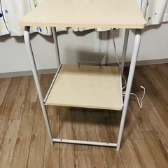 棚、ラック（コンセント付き）