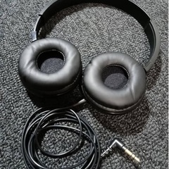 値下げしました‼️   電子ピアノ、ヘッドホン  の画像