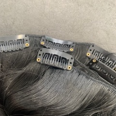 新品付け髪　ブラック　未使用の画像