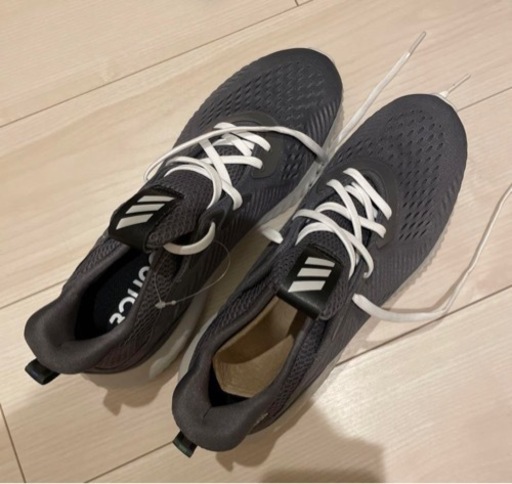 【試着のみ】adidas スニーカー
