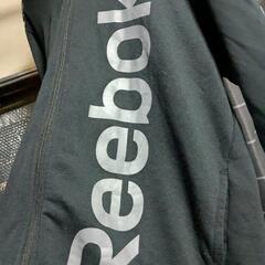 7月25日まで‼️最終値引き中‼️Reebok パーカー 薄手の画像