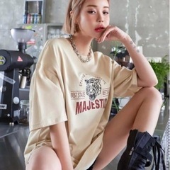 shein タイガー　tシャツの画像