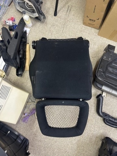 決まりました。RECARO レカロ　セミバケ