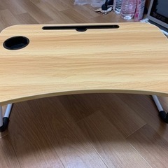 決まりました 折りたたみテーブル