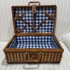 (決まりました)ピクニック収納ケース(バスケット)の画像