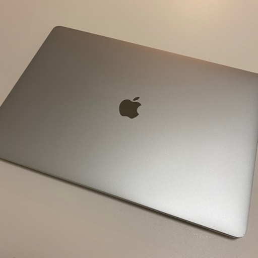 【美品】MacBookPro 2019 コアi7 16GB SSD512GB