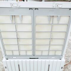 🍎パナソニック 加湿機 気化式 ナノイー搭載 ~56畳 FE-KXP20-W②の画像