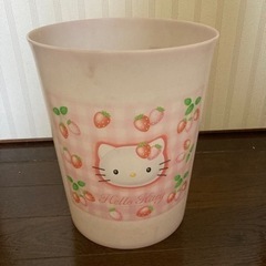 キティちゃんゴミ箱