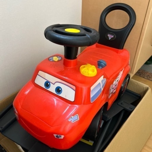 カーズ マックイーン 電動おもちゃ