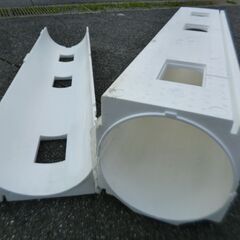 差し上げます 発泡スチロール DIY 工作材料 梱包緩衝材 園芸鉢植え底上げ材等 長さ129㎝ 2分割 の画像