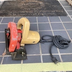電気ノコギリ