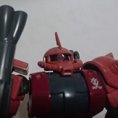 【取引終了】BANDAI HG 1/144 シャア専用ザクII オリジン版 完成品の画像