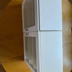 ニトリ ショーケース×2の画像