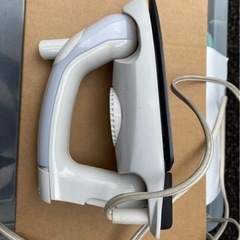 スチームアイロンの画像