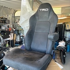 ハイエース用　TRDスポーツシートの画像