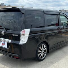 神奈川【自社ローン】保証人無可★全国対応★ステップワゴンスパーダ【Z】記録簿/社外18インチAW/両側パワスラ/EGスターター付/ダウンサス/ETC/走行中TV可能/ALPINEフリップダウンモニター/バックカメラ/パドルシフトの画像