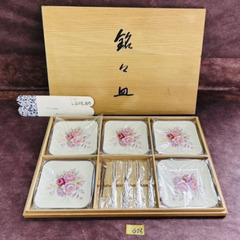 G86S 【未使用品】七宝焼・バラ柄菓子皿・銘々皿＆黒文字 菓子...