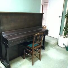 アップライトピアノ　EASTEIN イースタインの画像