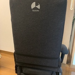 (値下げ)美品 バウヒュッテのゲーミングチェア 9月8日までの画像