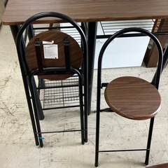 K2407-434 カウンター3点セット 天板汚れあり イス2脚セット バラ売り不可 中古の画像