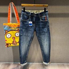 ジーパン　新品の画像