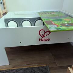 Hape プレイテーブル　0円