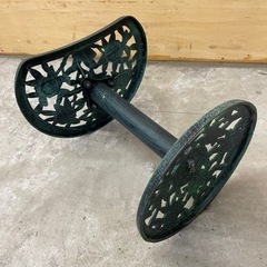 ガーデンチェア 庭 イス 非鉄製 ねじ式高さ調整 中古品 在庫2台の画像