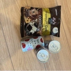 蒟蒻ゼリーコーヒー味　トマトジュース