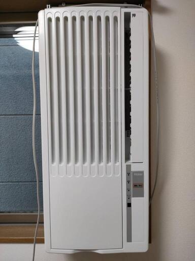 窓用エアコン　リモコン枠付き