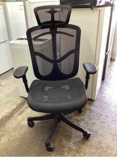 万代店　ワークチェア　ゲーミングチェア