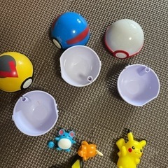 ポケモン　モンスターボール　指人形　ピカチュウの画像