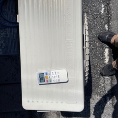 日立 ルームエアコン/　RAS-D40J2　 2019年製　冷房能力：4.0kW　 ※電源：単相200Vの画像