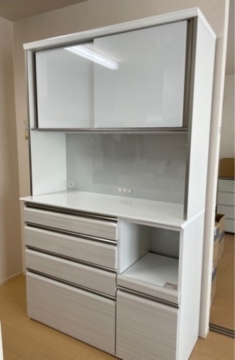 【お譲り先決定しました】東京インテリア 食器棚 美品