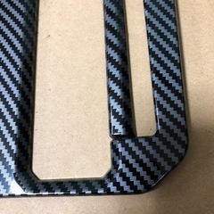 JB64　カーボン調シフトゲートパネル　中古の画像