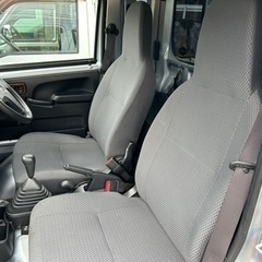 H29年式DAIHATSUハイゼットジャンボ4WD5MTの画像