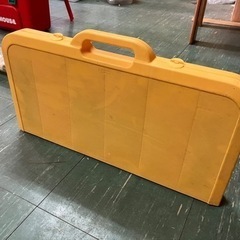 簡易テーブルの画像