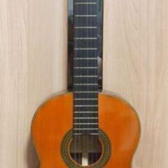 ヤマハ（YAMAHA）クラシックギター C-300