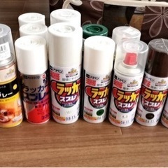 中古新品ラッカースプレーと雑貨セット